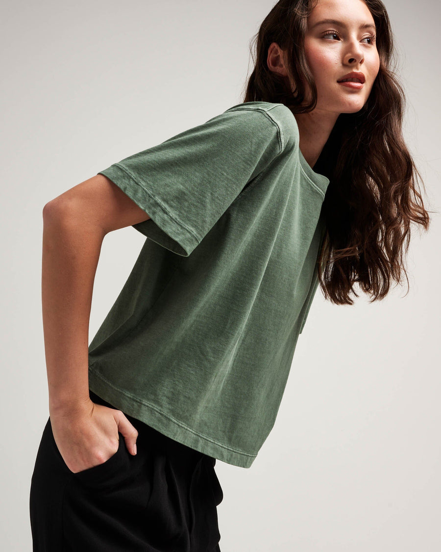Women's Relaxed Crop Tee - Sage Leaf