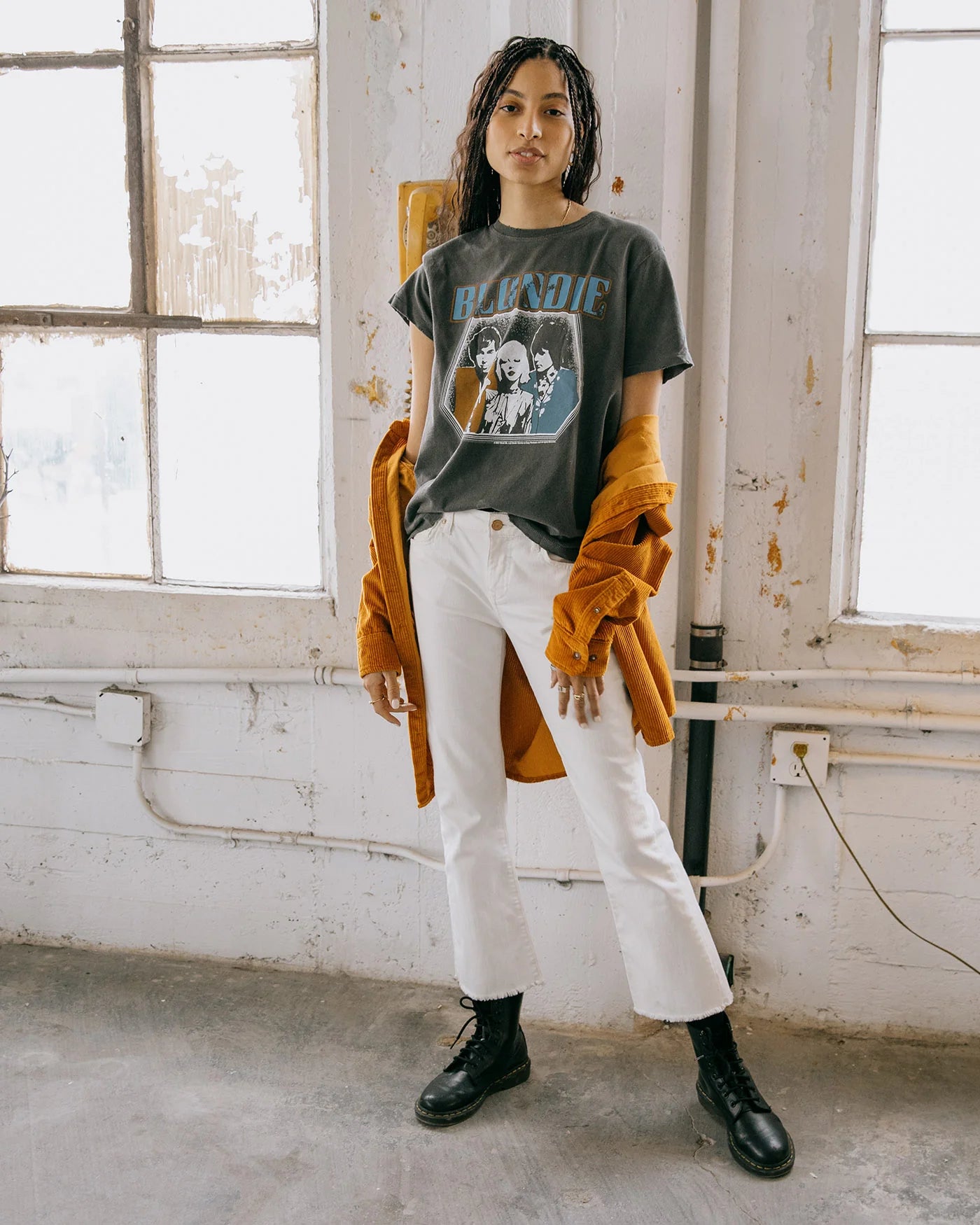 Blondie Glitter Vintage Tee - Black