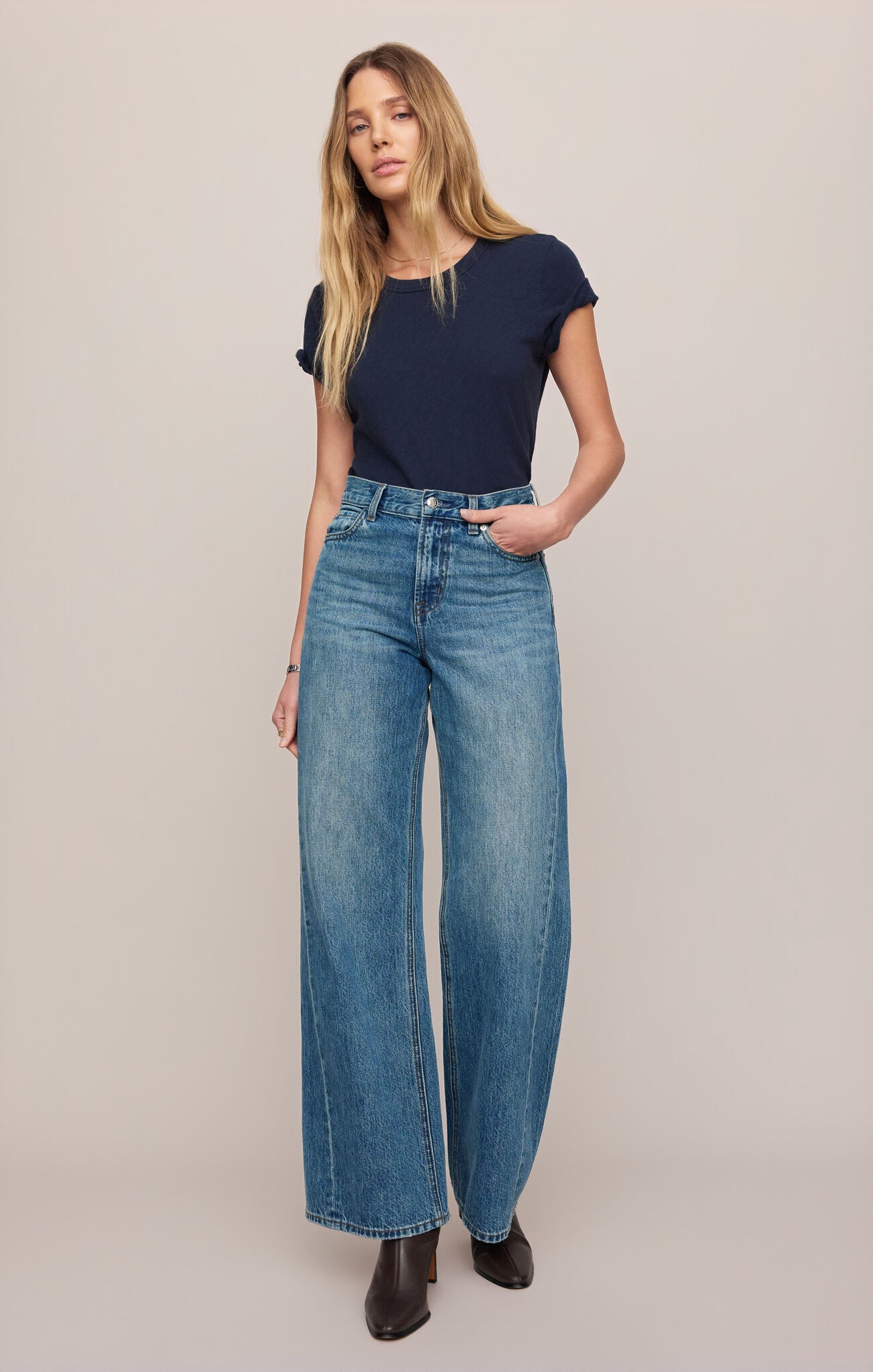 The Head Turner High Rise Wide Leg - Hush