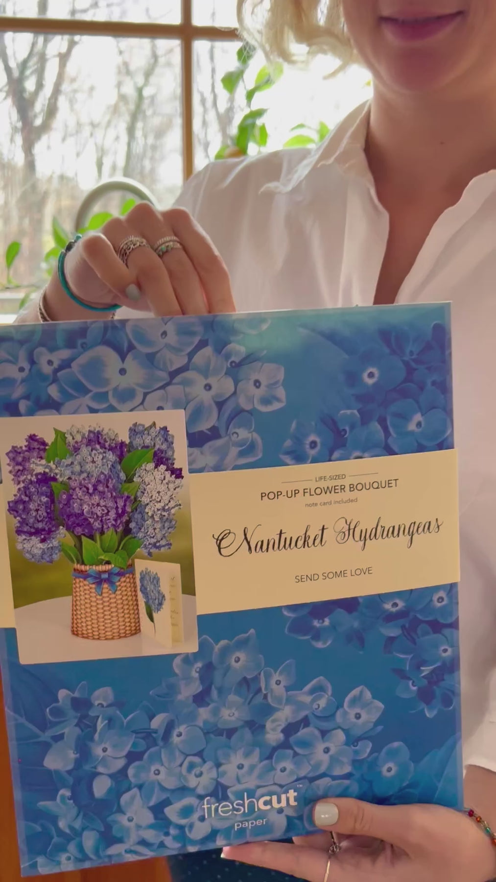 Nantucket Hydrangea 3D Pop Up Bouquet