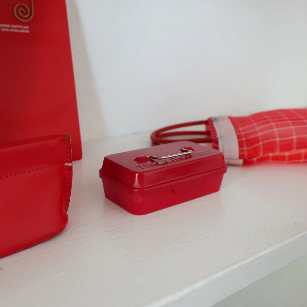 Tiny Container - Red