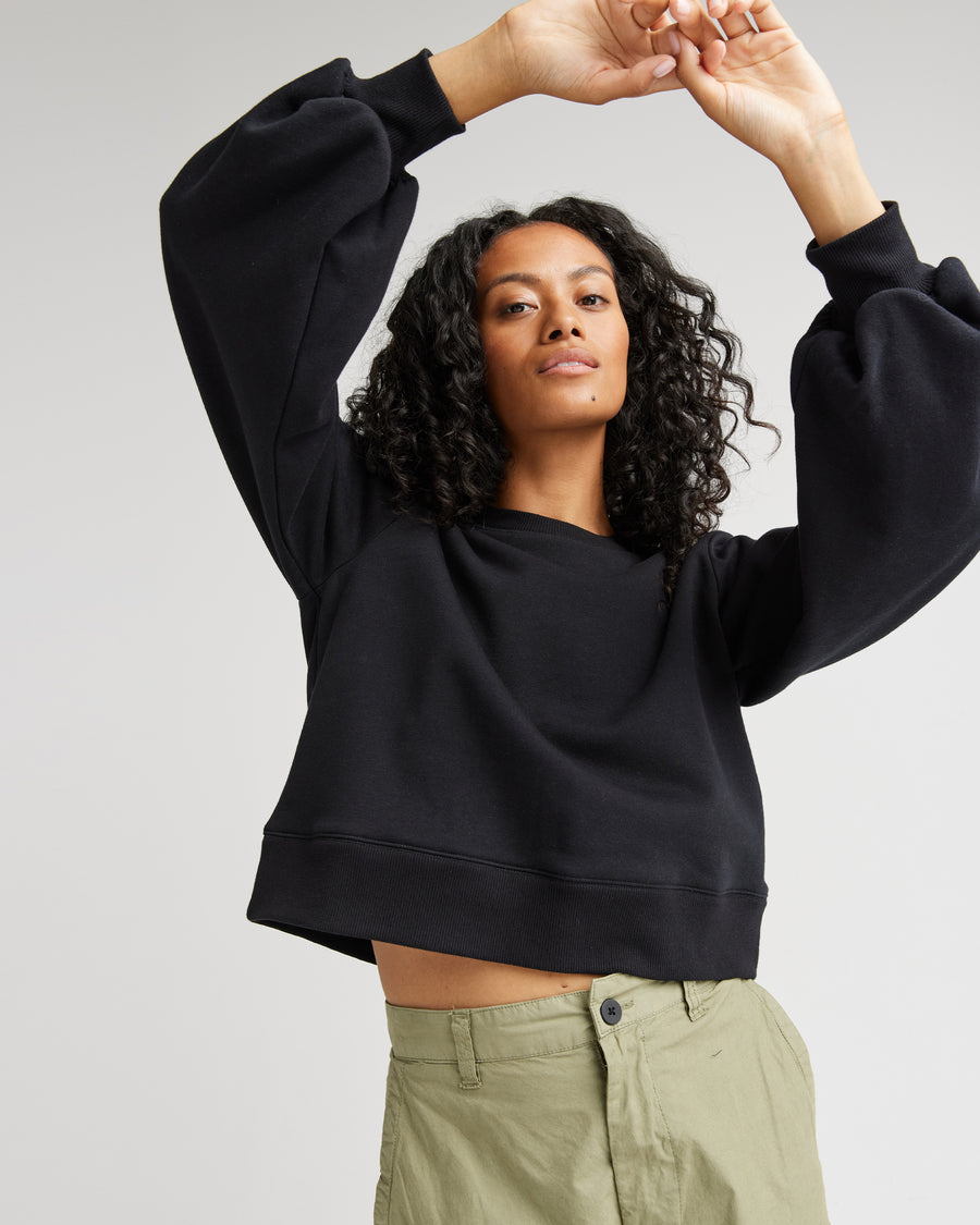 Recycled Fleece Cropped Sweatshirt - Black
