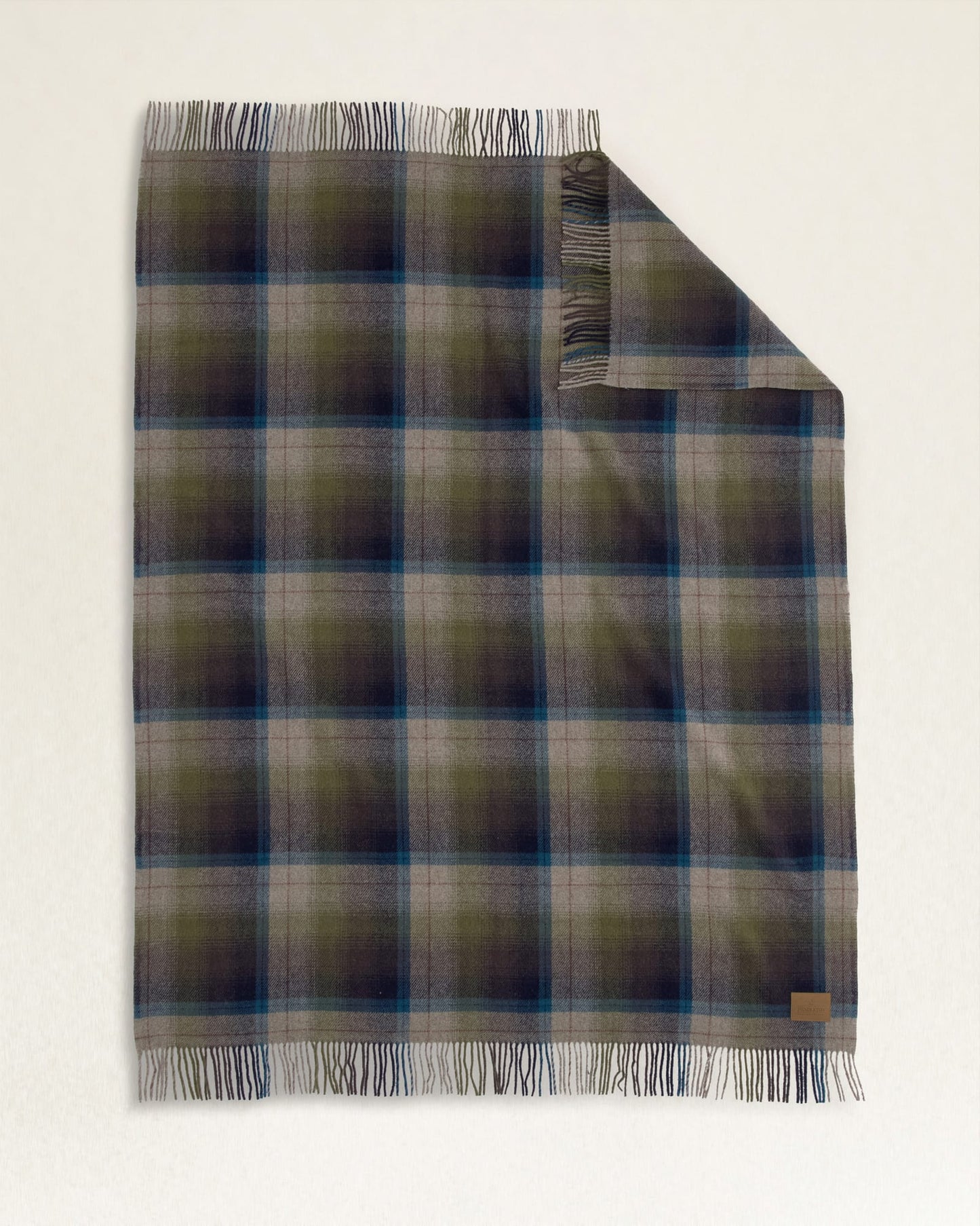 Motor Robe w/ Carrier - Haystack Plaid