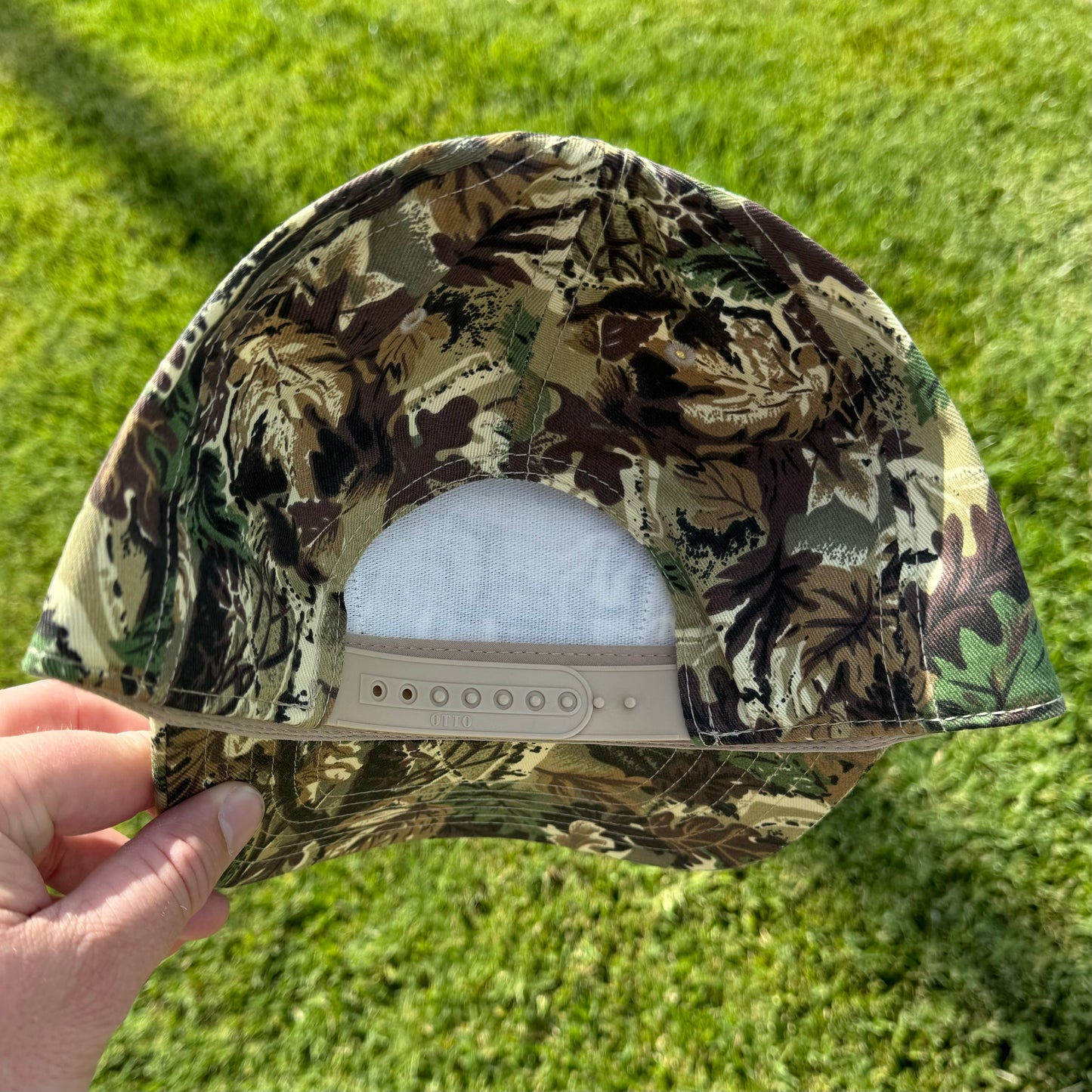 Thunder Bolt Camo Hat - Black