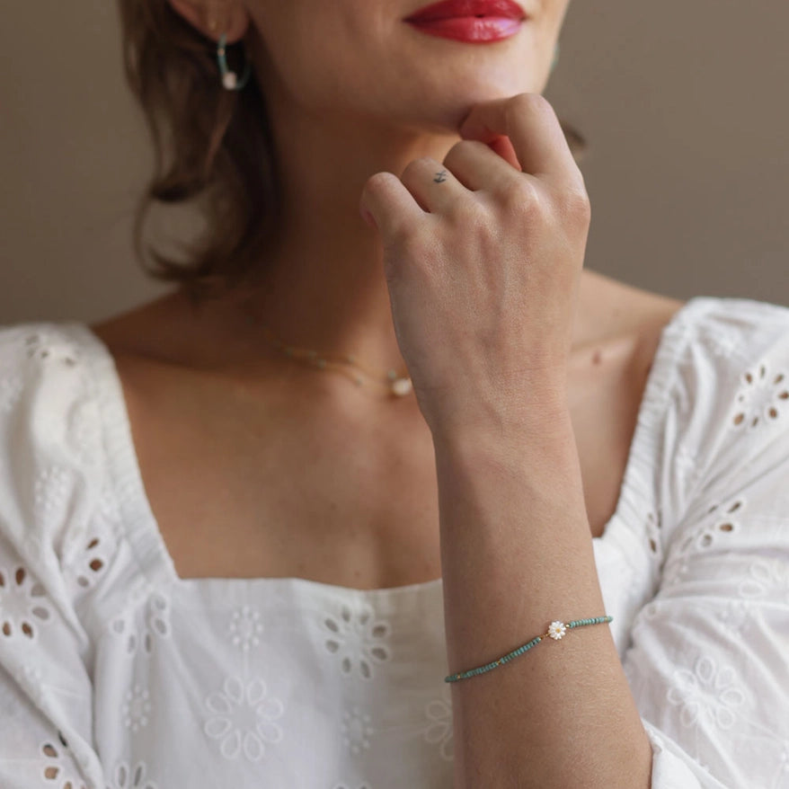 Daisy Miyuki Bead Friendship Bracelet - Blue Picasso