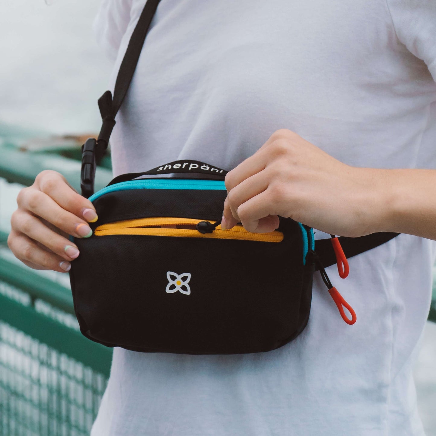 Hyk Chromatic Fanny Pack