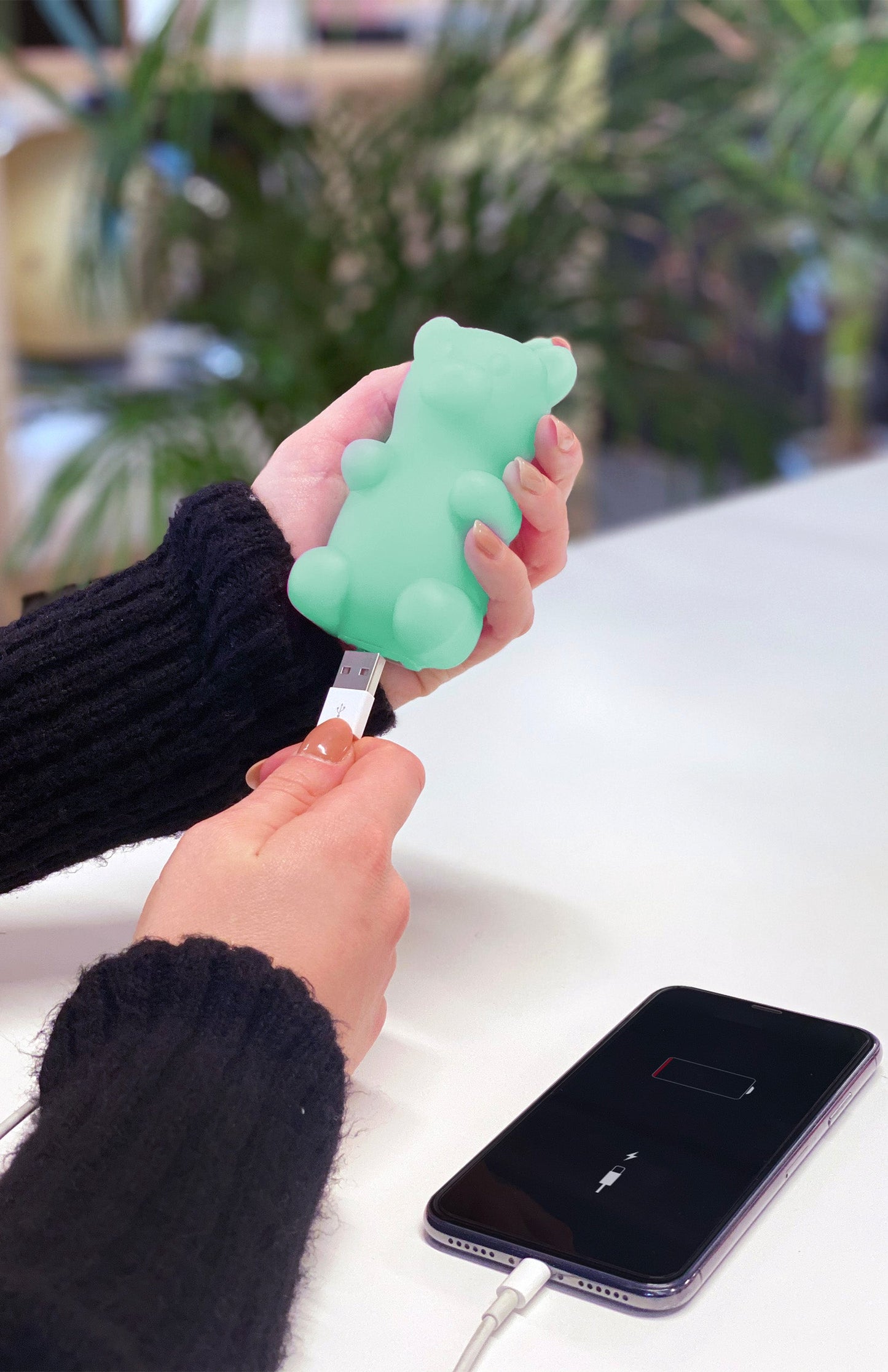 Gummy Bear Power Bank - Green