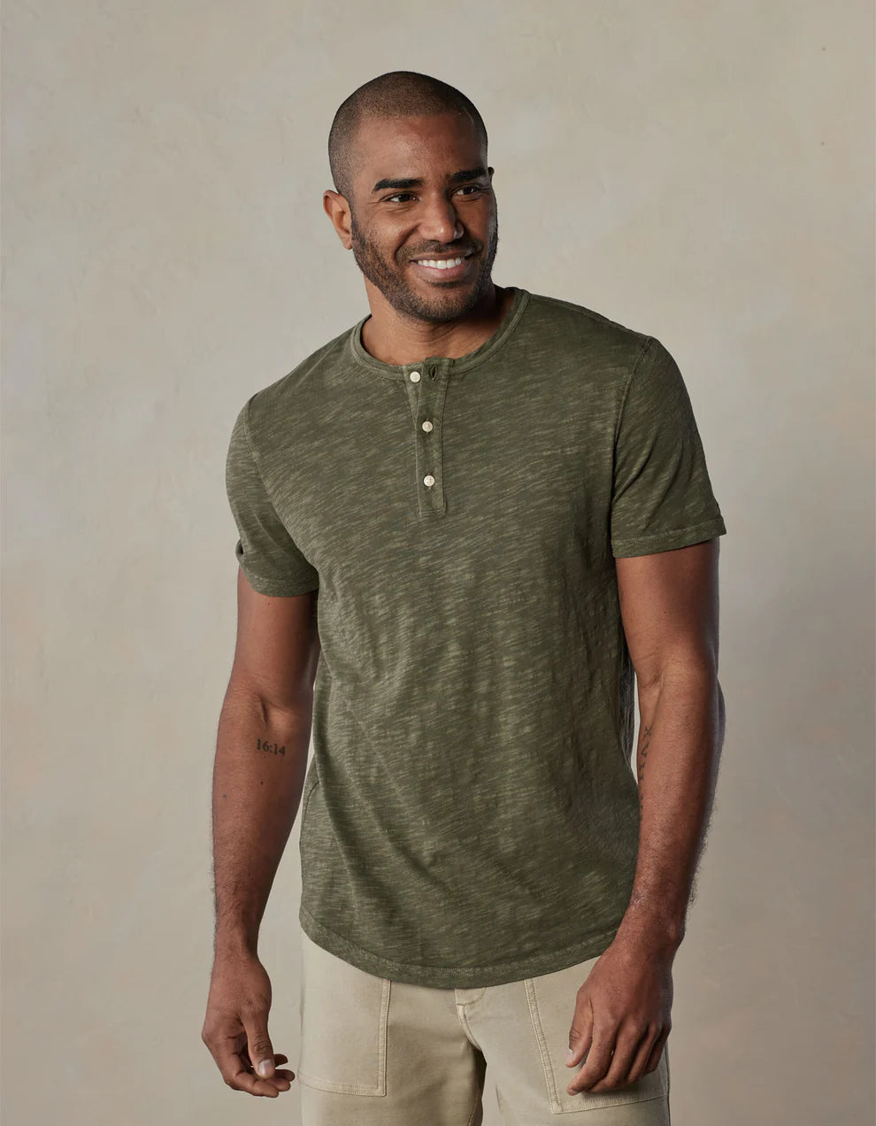 Legacy Jersey S/S Henley - Olive