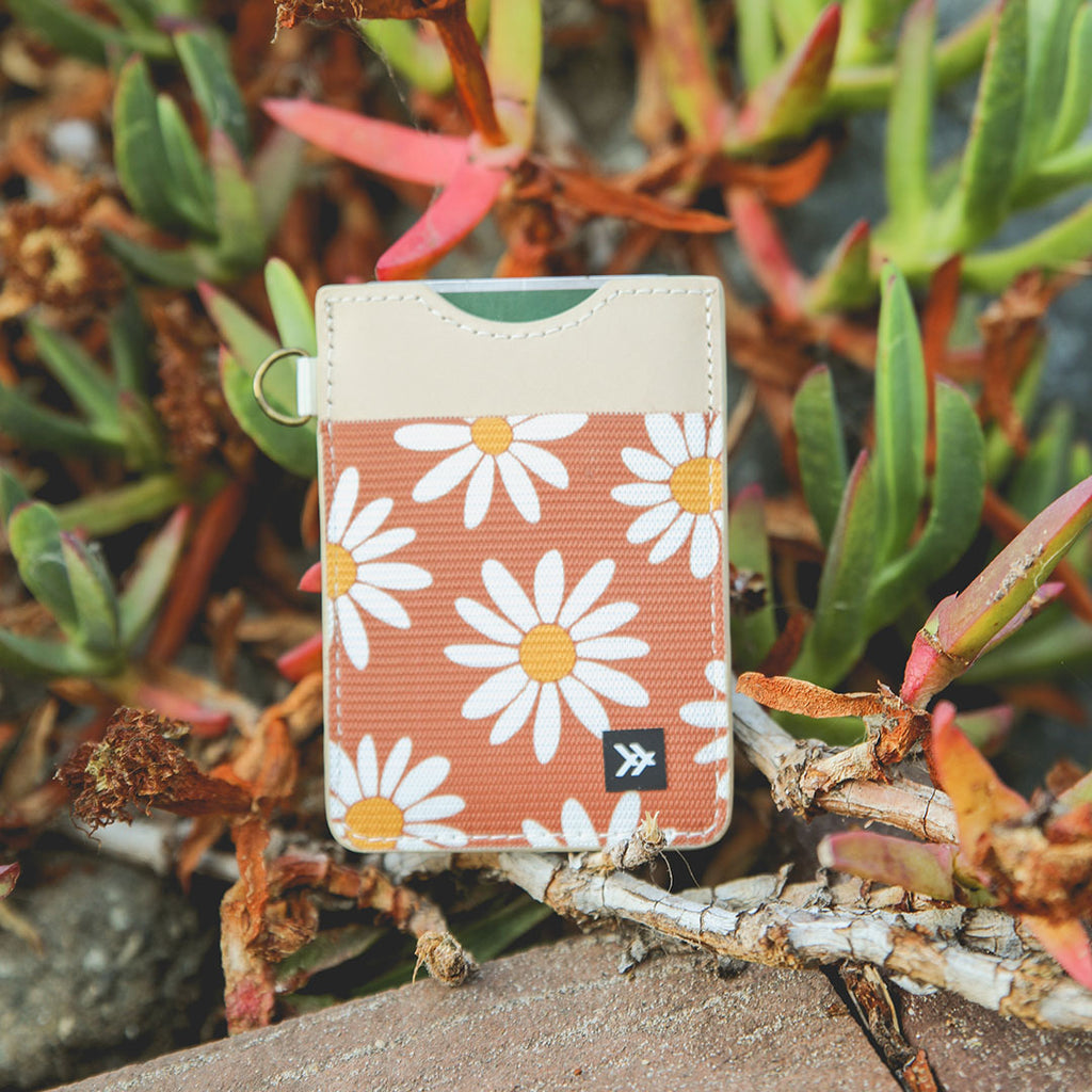 Hazel Vertical Wallet