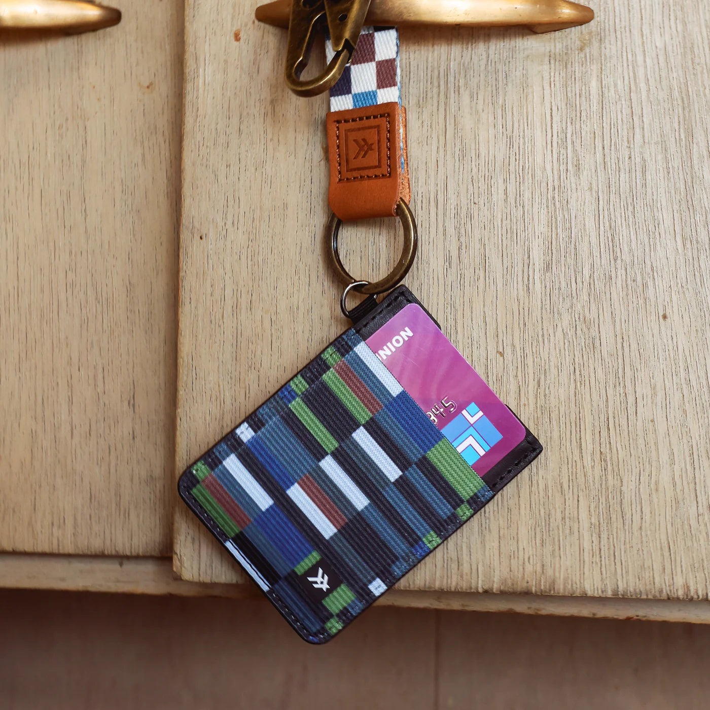 Marley Vertical Wallet