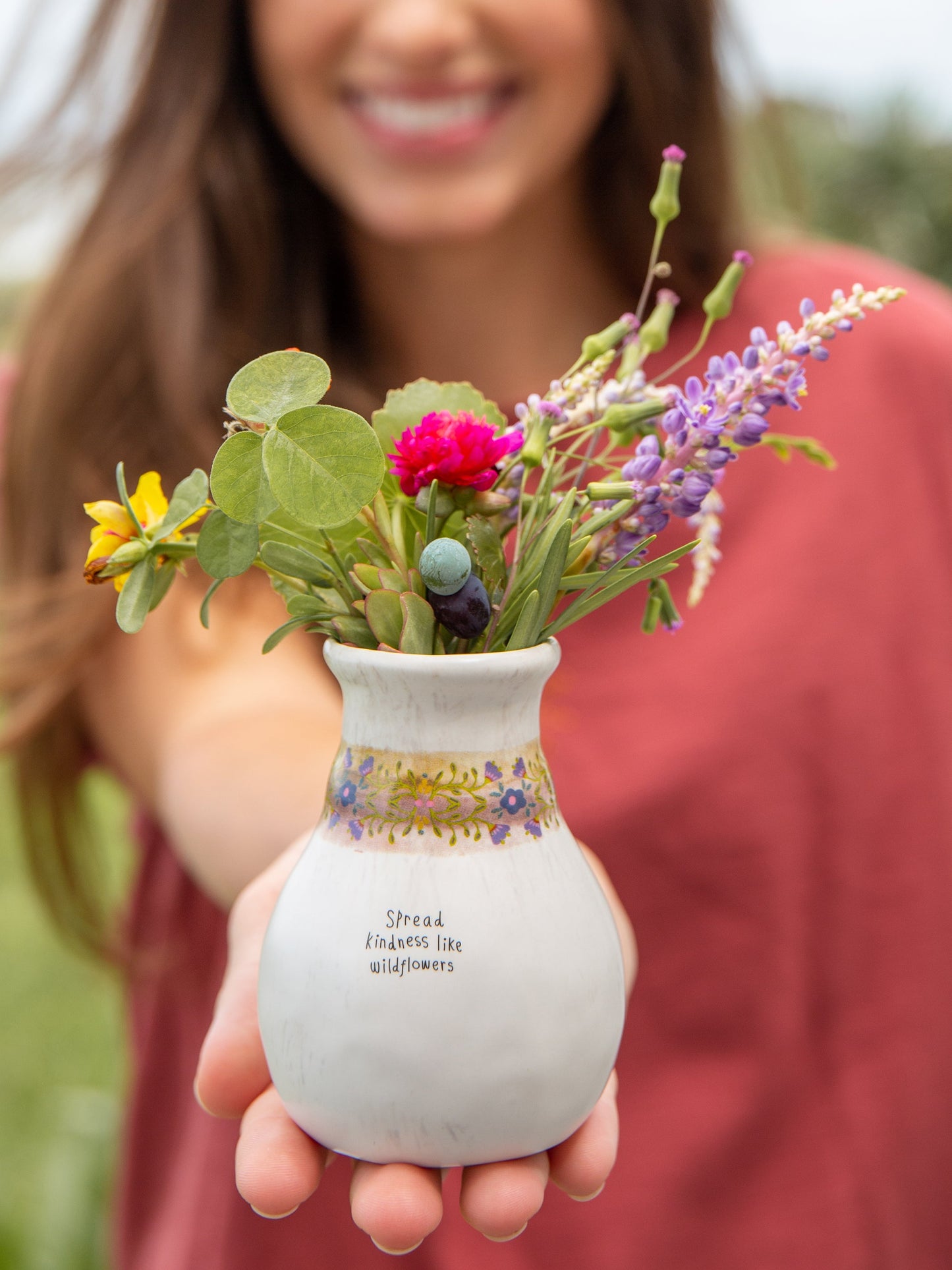 Catalina Bud Vase Spread Kindness