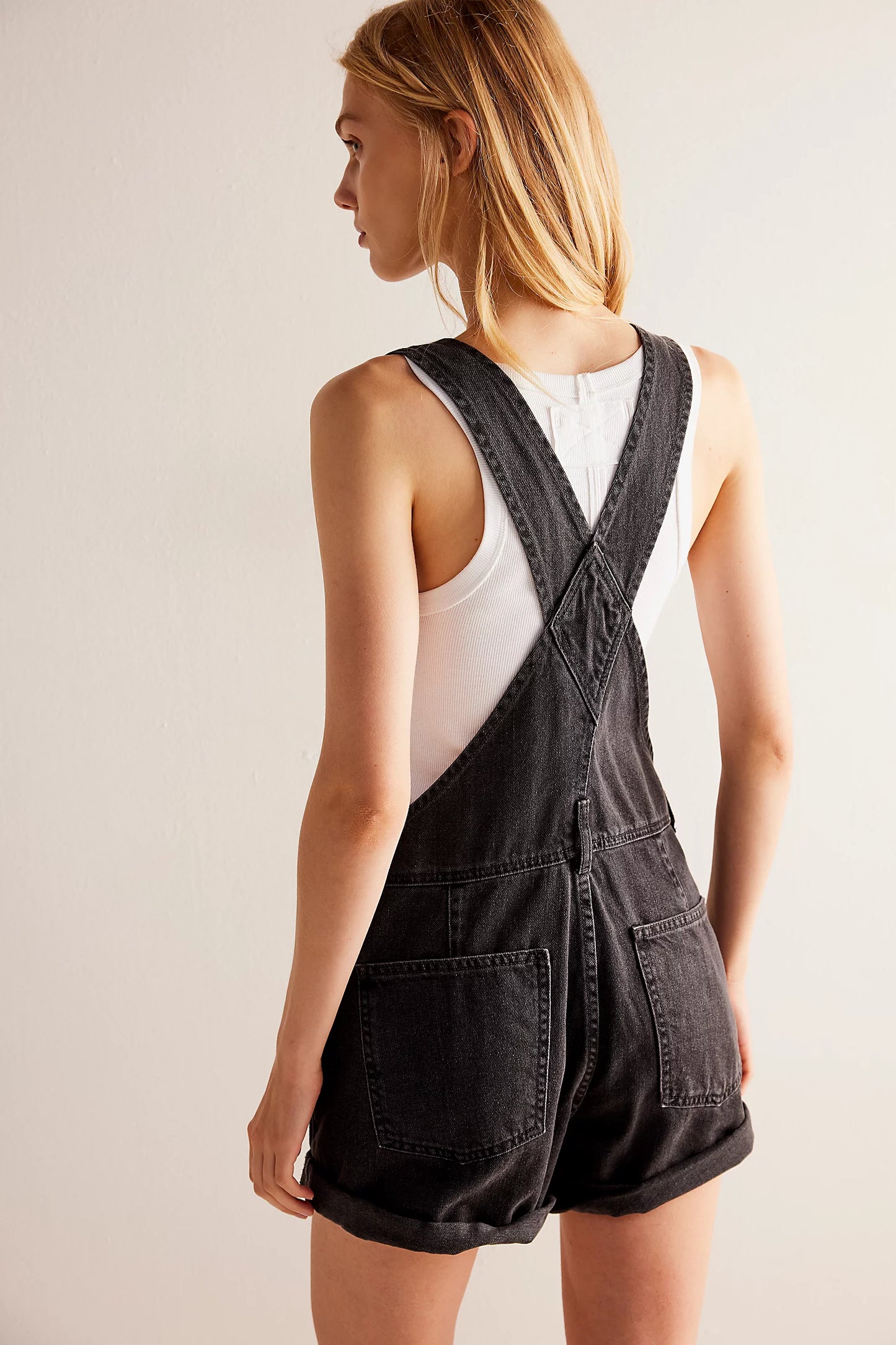 Ziggy Shortall - Mineral Black