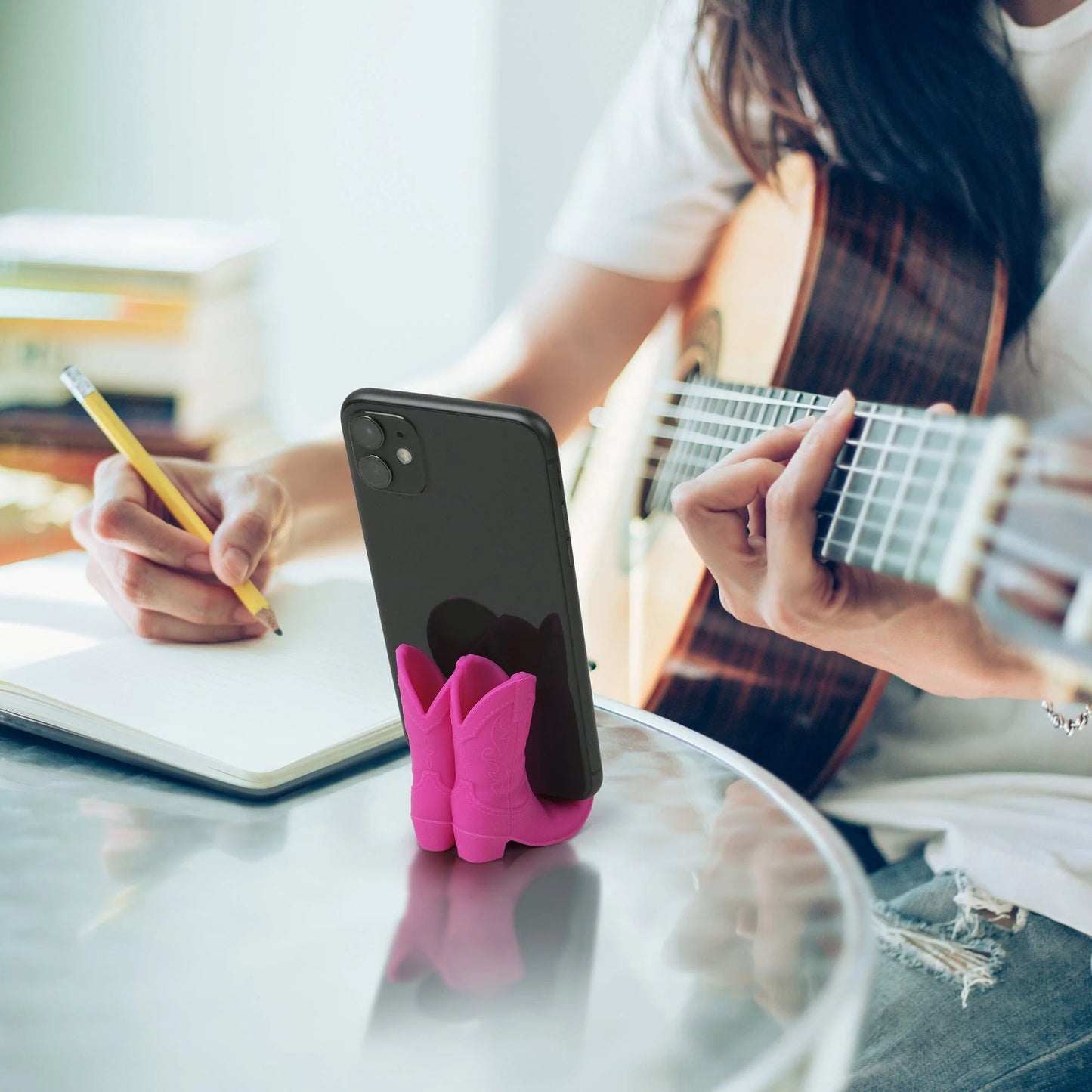 Giddy Up Phone Stand - Pink