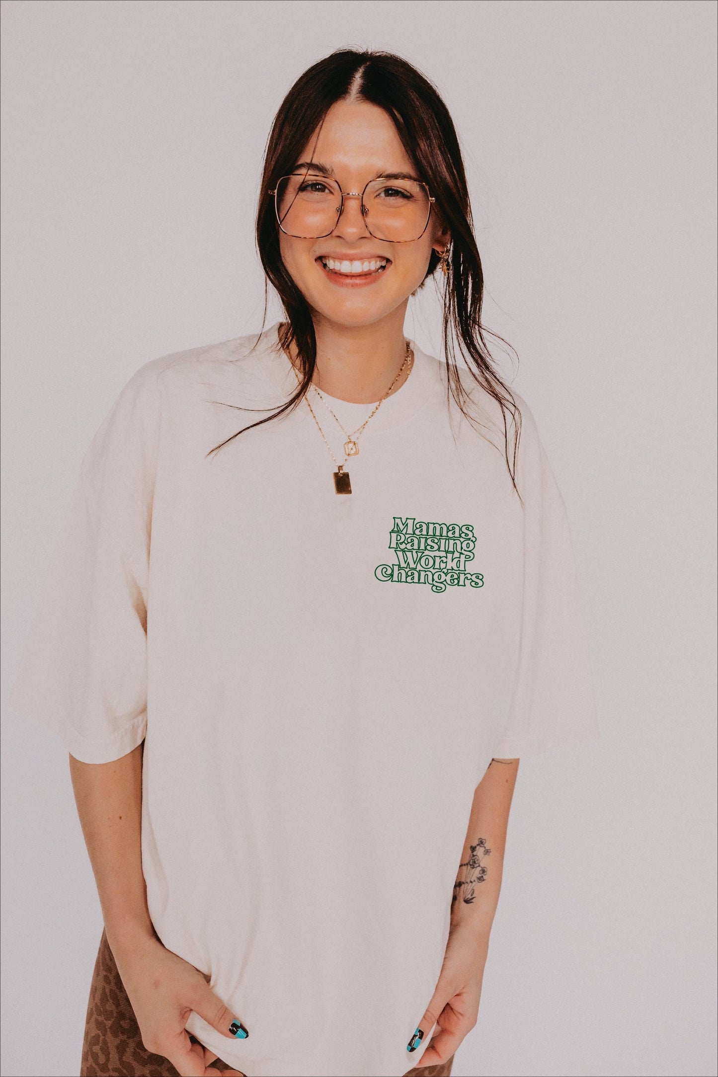 Mamas Raising World Changers Tee - Ivory