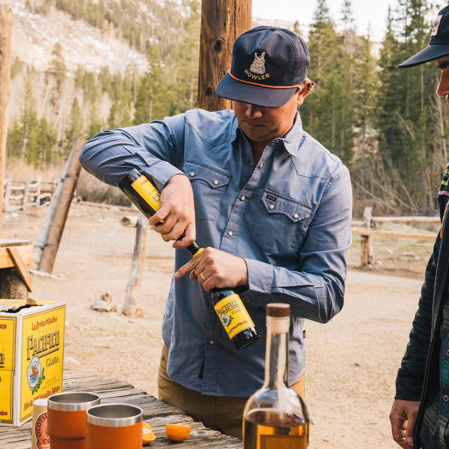 Unstructured Snapback Hats - Howler Coyote: Navy OSFA