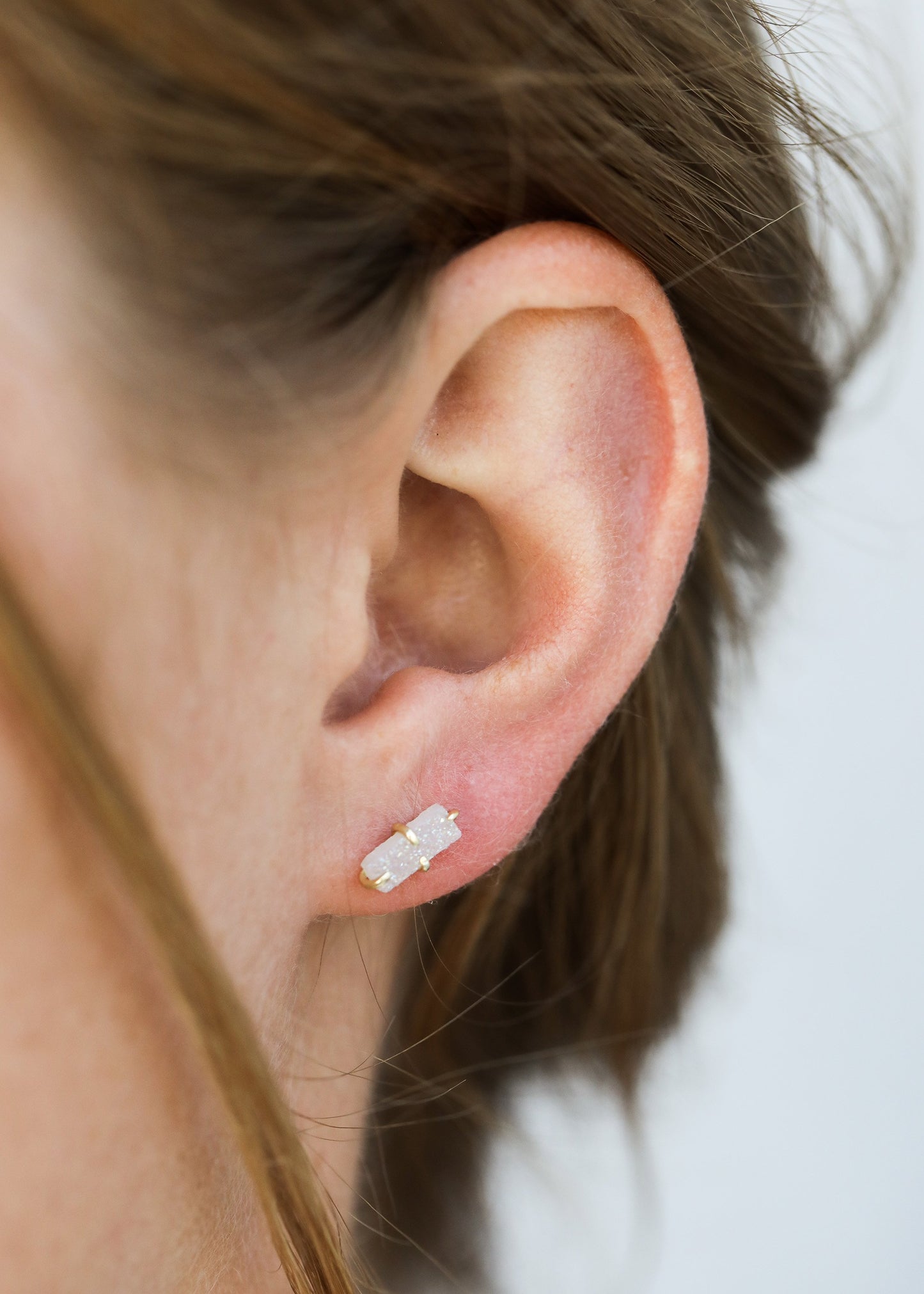 White Druzy Bar Stud