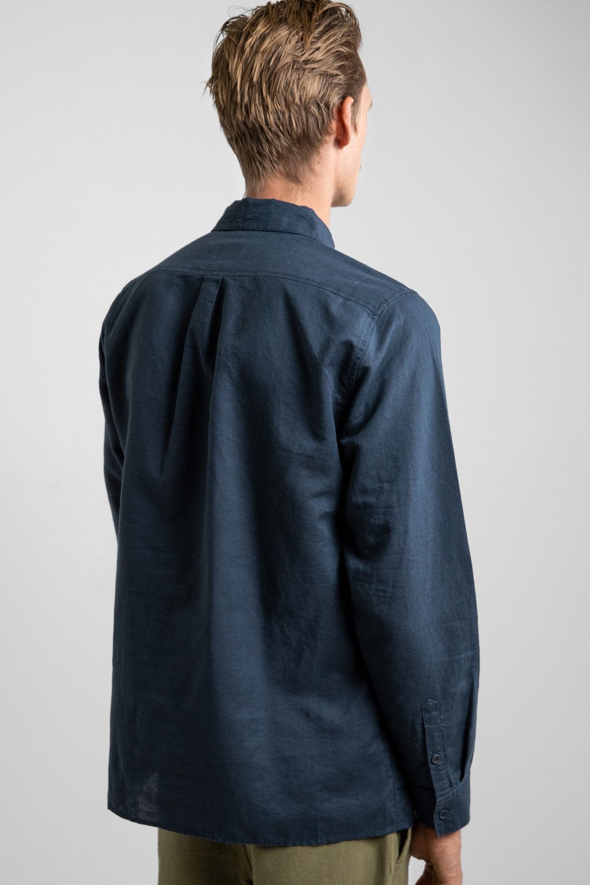 Classic Linen LS Shirt - Worn Navy