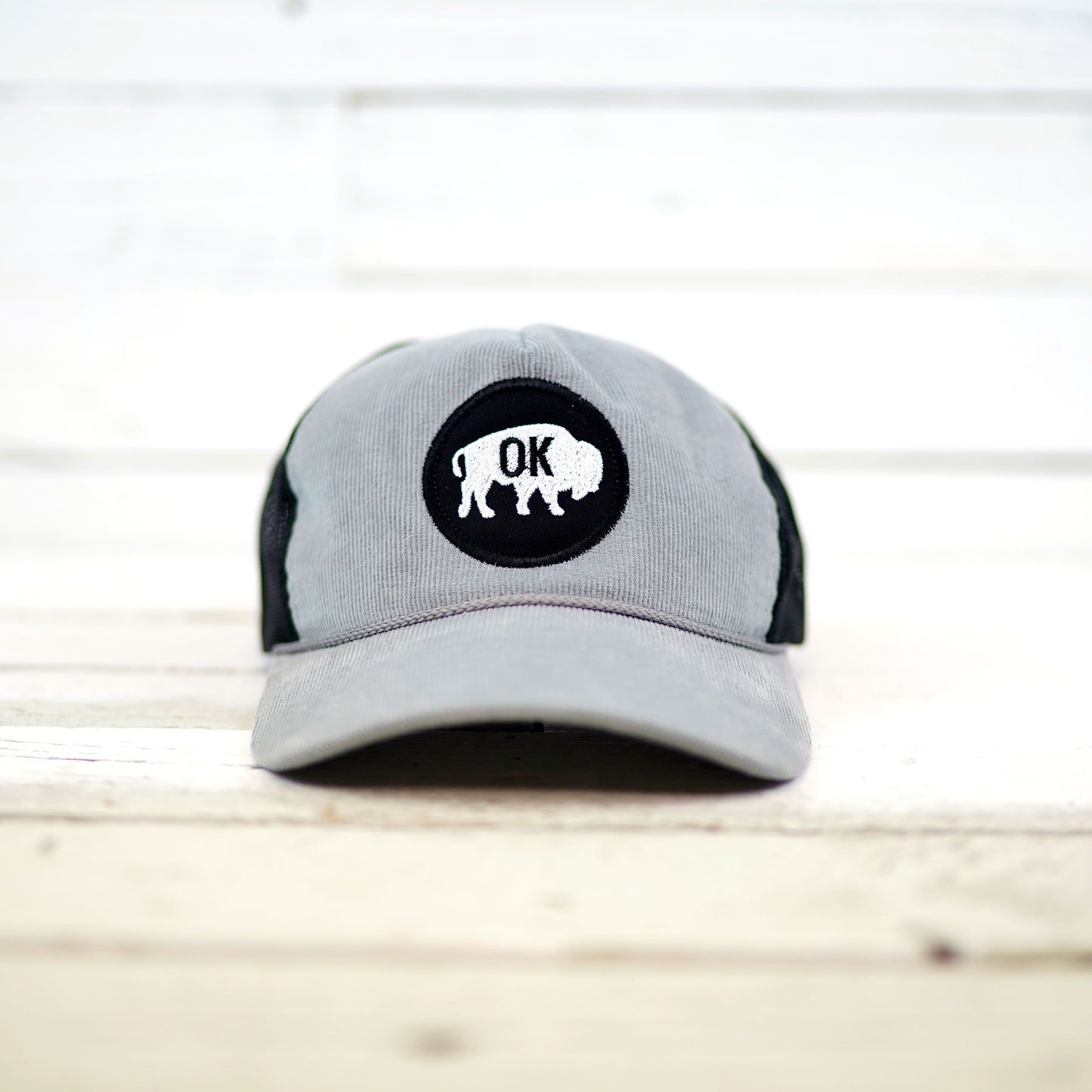 Circle Bison Hat - Light Grey