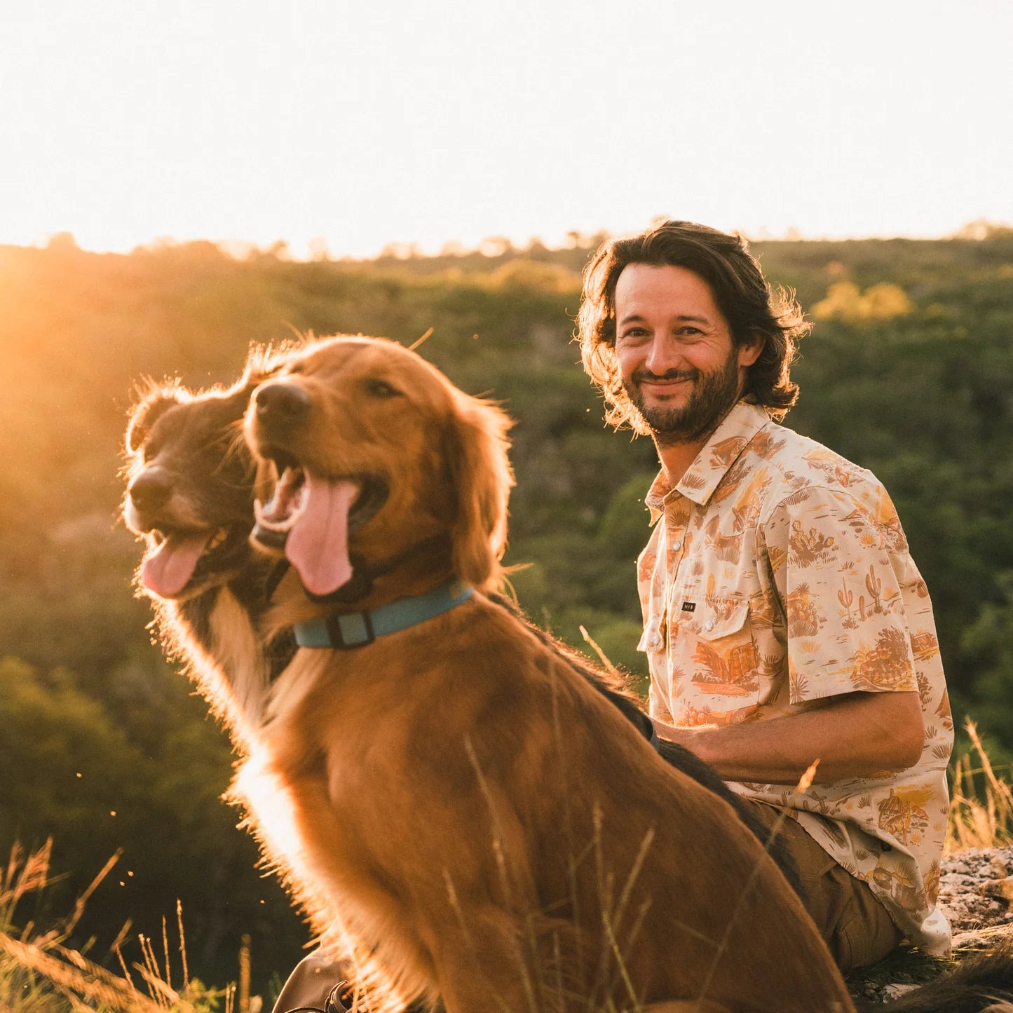 H Bar B Snapshirt - Coyotes - Desert