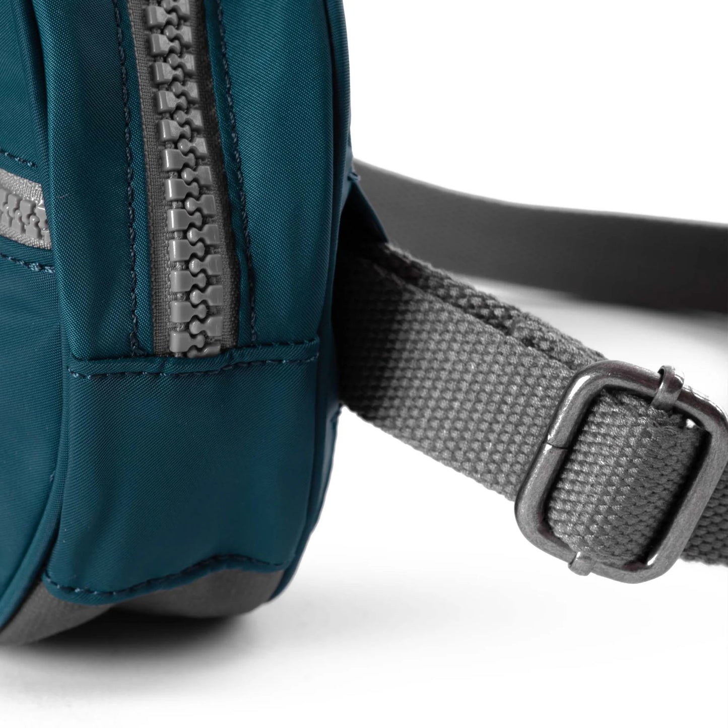 Paddington D Hip Bag Sustainable Teal (Nylon) - Small