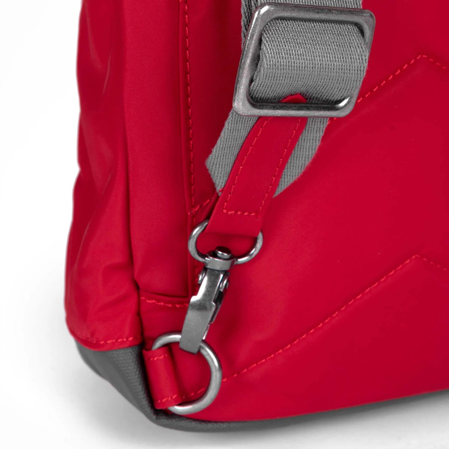 Willesden B Sustainable Cranberry (Canvas) - Large