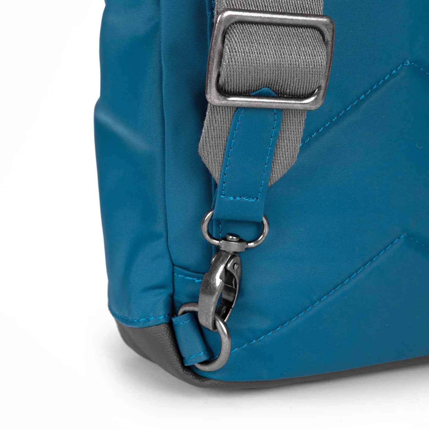 Willesden B Sustainable Marine (Canvas) - Large