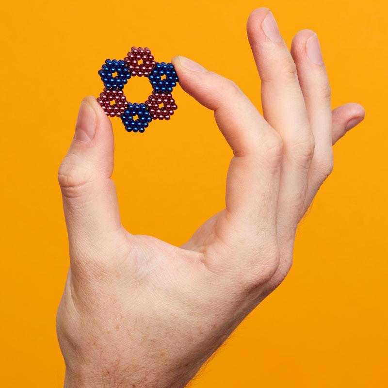 Jelly Fish Speks 2.5mm Magnet Balls