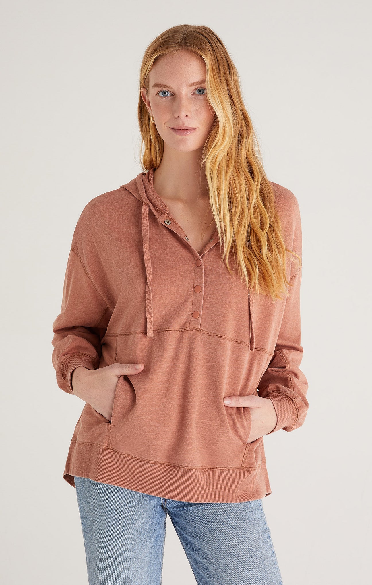 The Weekender Hoodie - Burnt Cedar