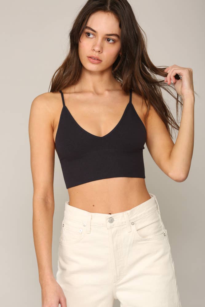 Seamless Ribbed Triangle Brami Black