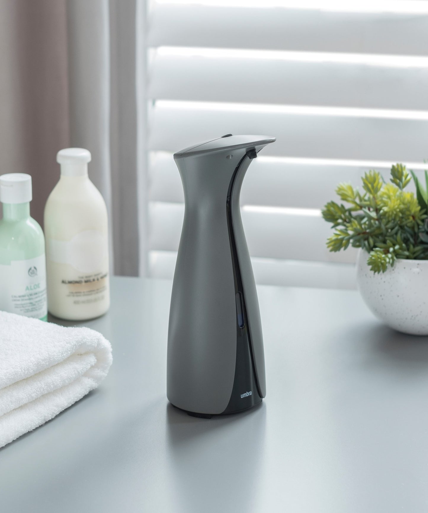 Otto Sensor Soap Dispenser Black/Charcoal