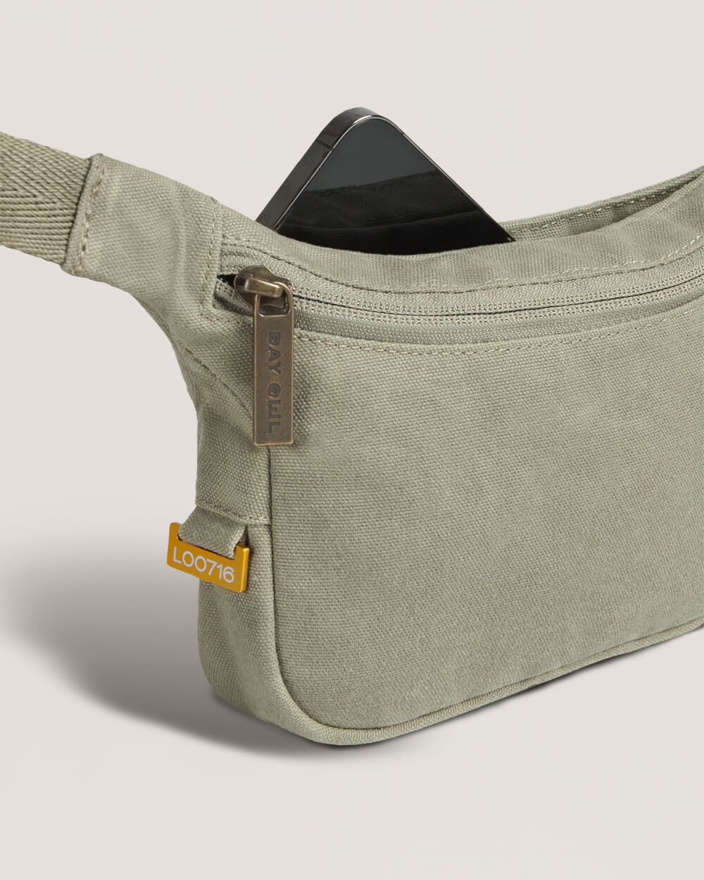 The Crossbody - Pale Olive
