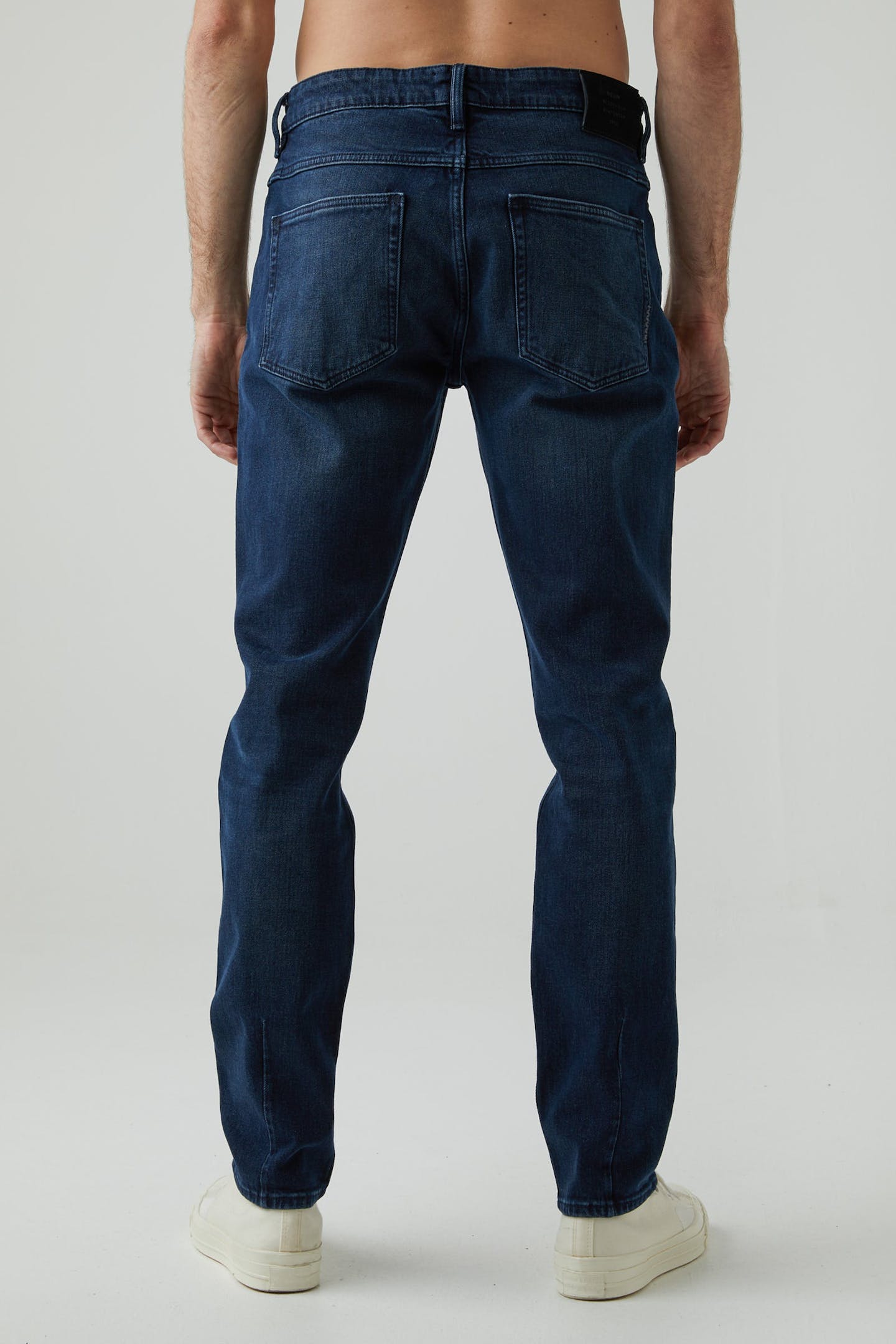 Lou Slim - Silent Water