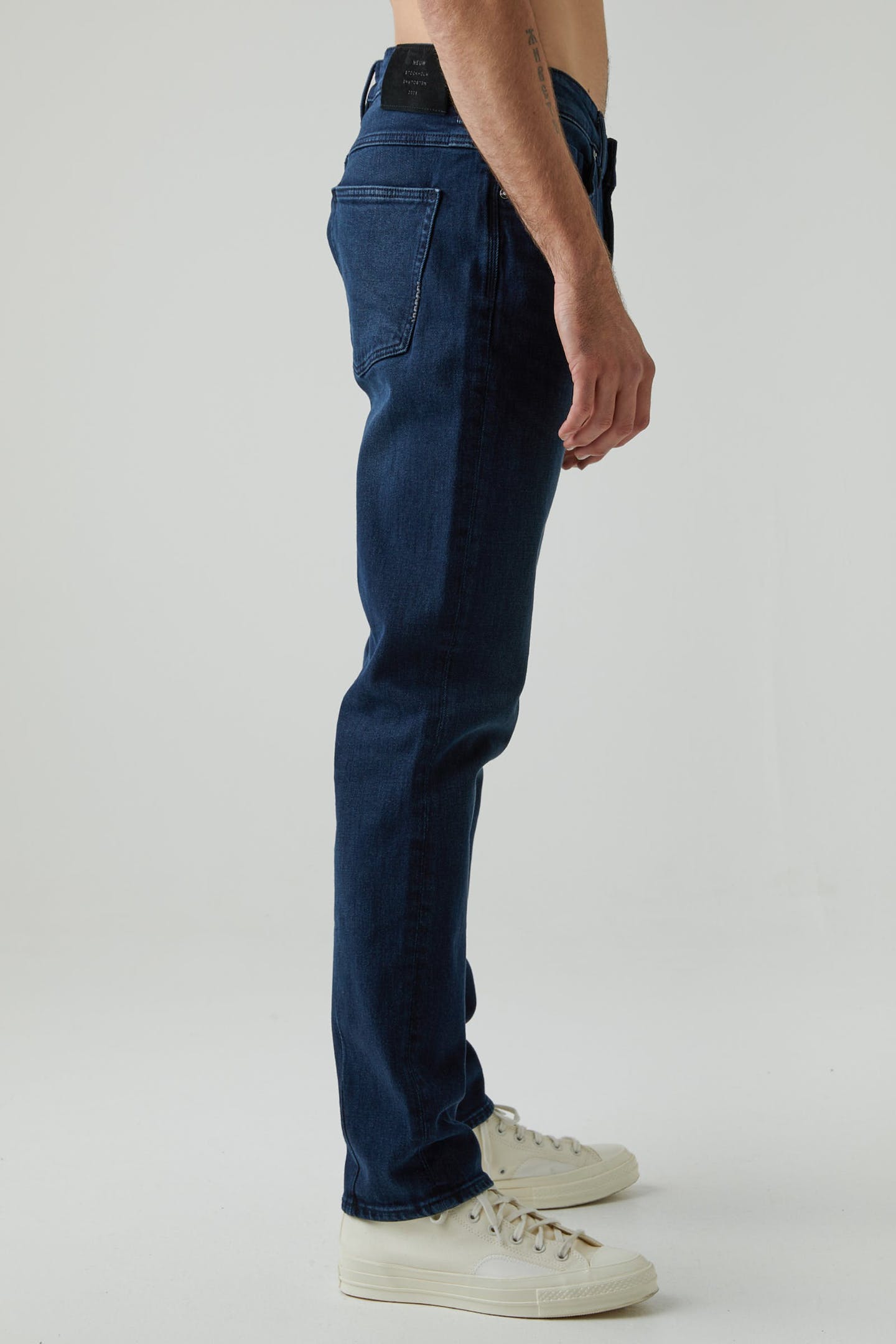 Lou Slim - Silent Water