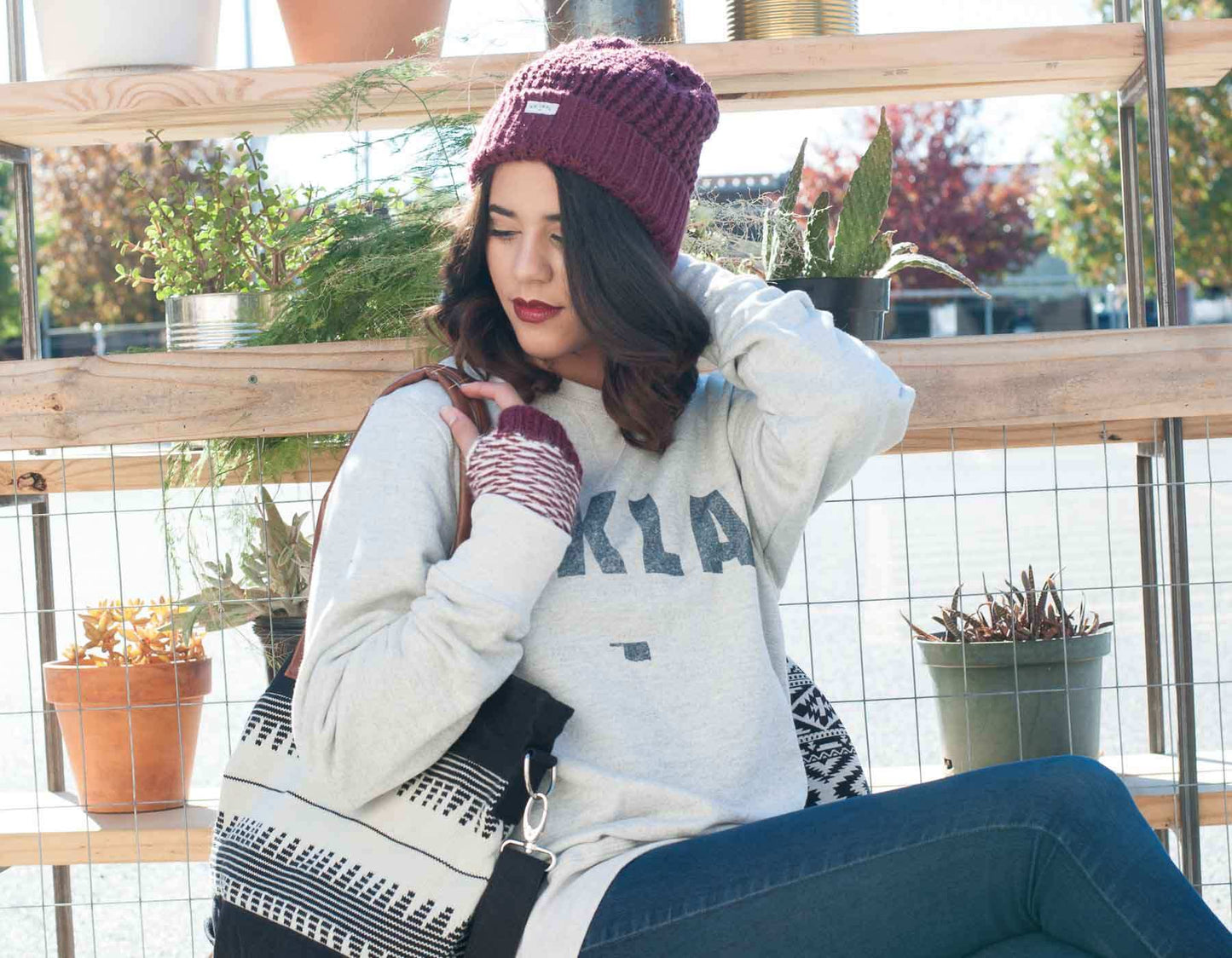 OKLA Pullover Sweatshirt