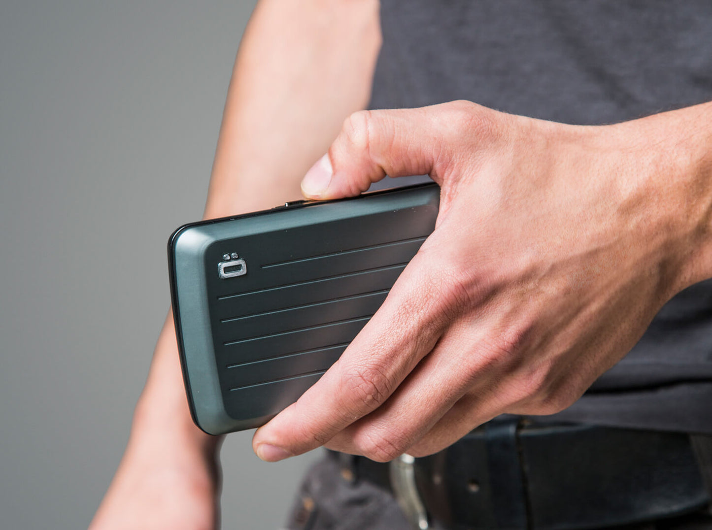 Smart Case V2 - Platinum