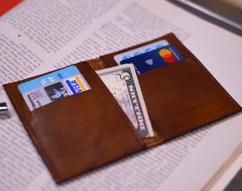 Backerton Paper Planes Vert Bifold