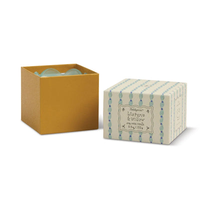 Tulip 5.5oz Glass Candle - Wisteria & Willow