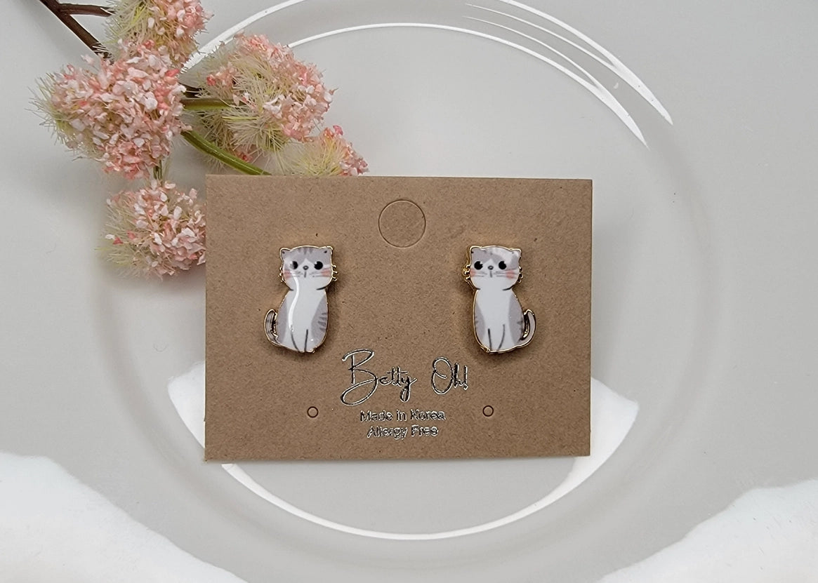 Cute Cat Stud Earrings