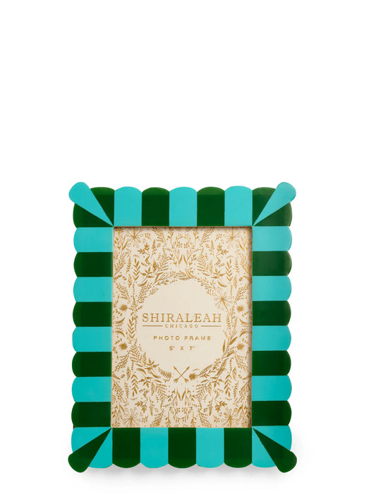 Viva 5" x 7" Scalloped Picture Frame - Green