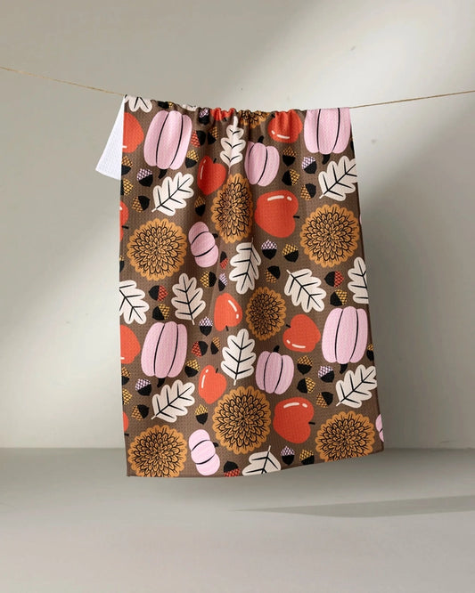 Crisp & Cozy Tea Towel