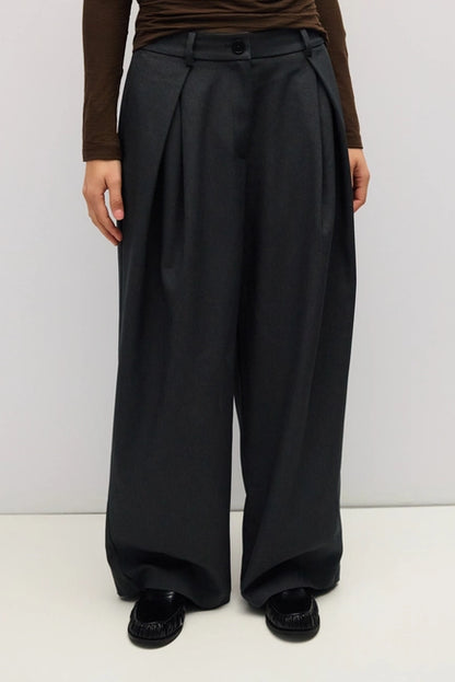 The Hilary Pant - Charcoal