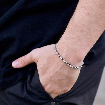 Carabiner Clasp Chain Bracelet - Silver