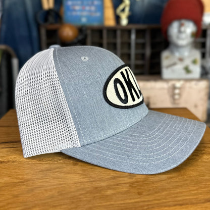 Circle OKLA trucker - Grey/Cream