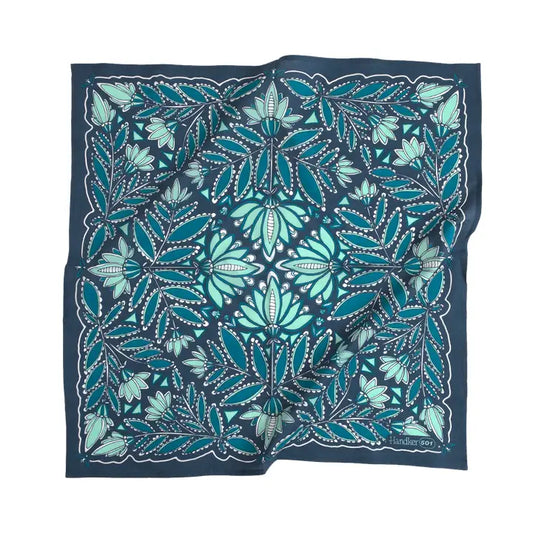 Carly Bandana