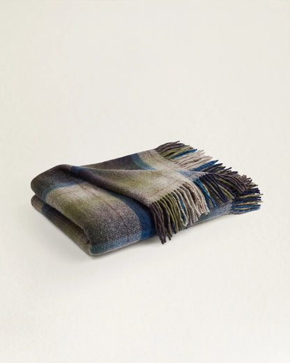 Motor Robe w/ Carrier - Haystack Plaid