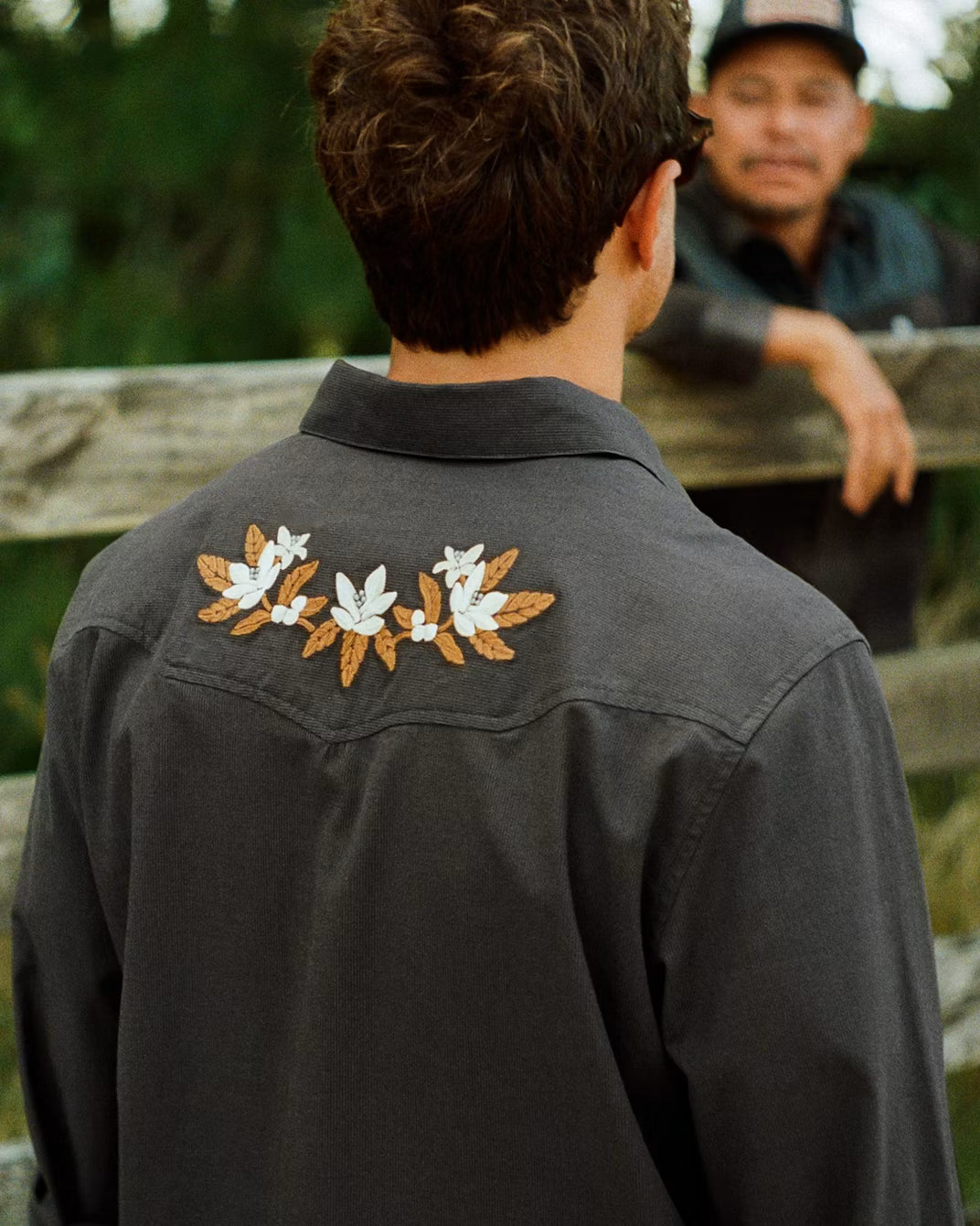 Crosscut Deluxe L/S - Orange Blossoms - Antique Black