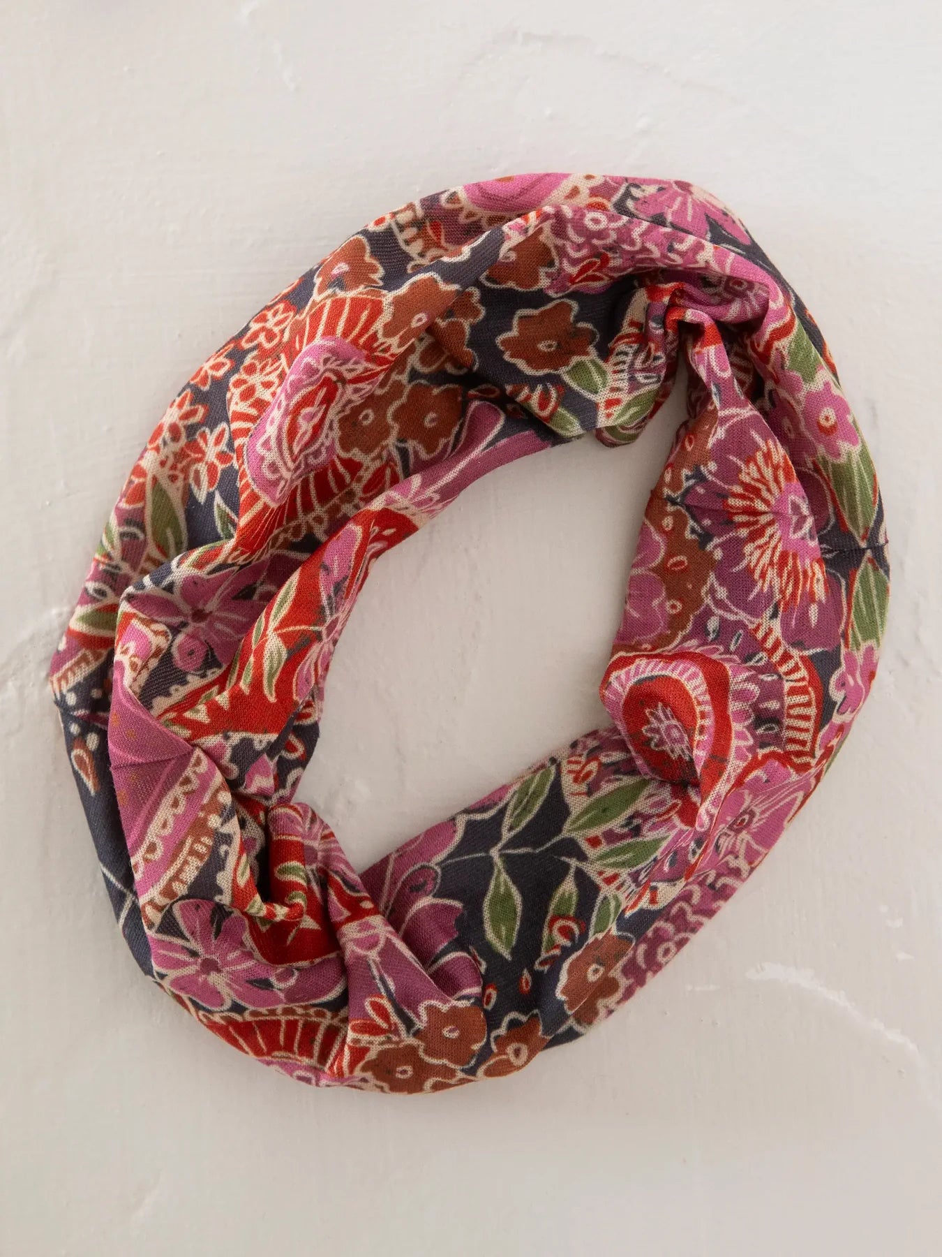 Half Boho Bandeau Black Sketched Paisley