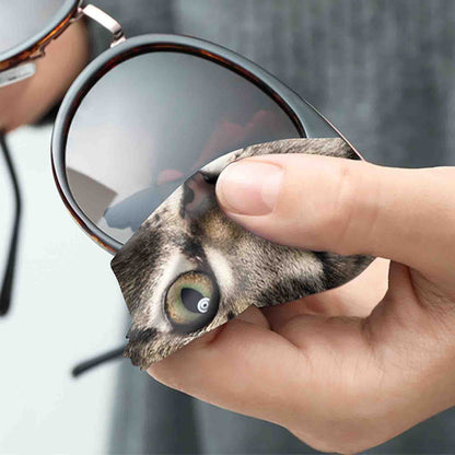Cat Lens Cleaning Cloth