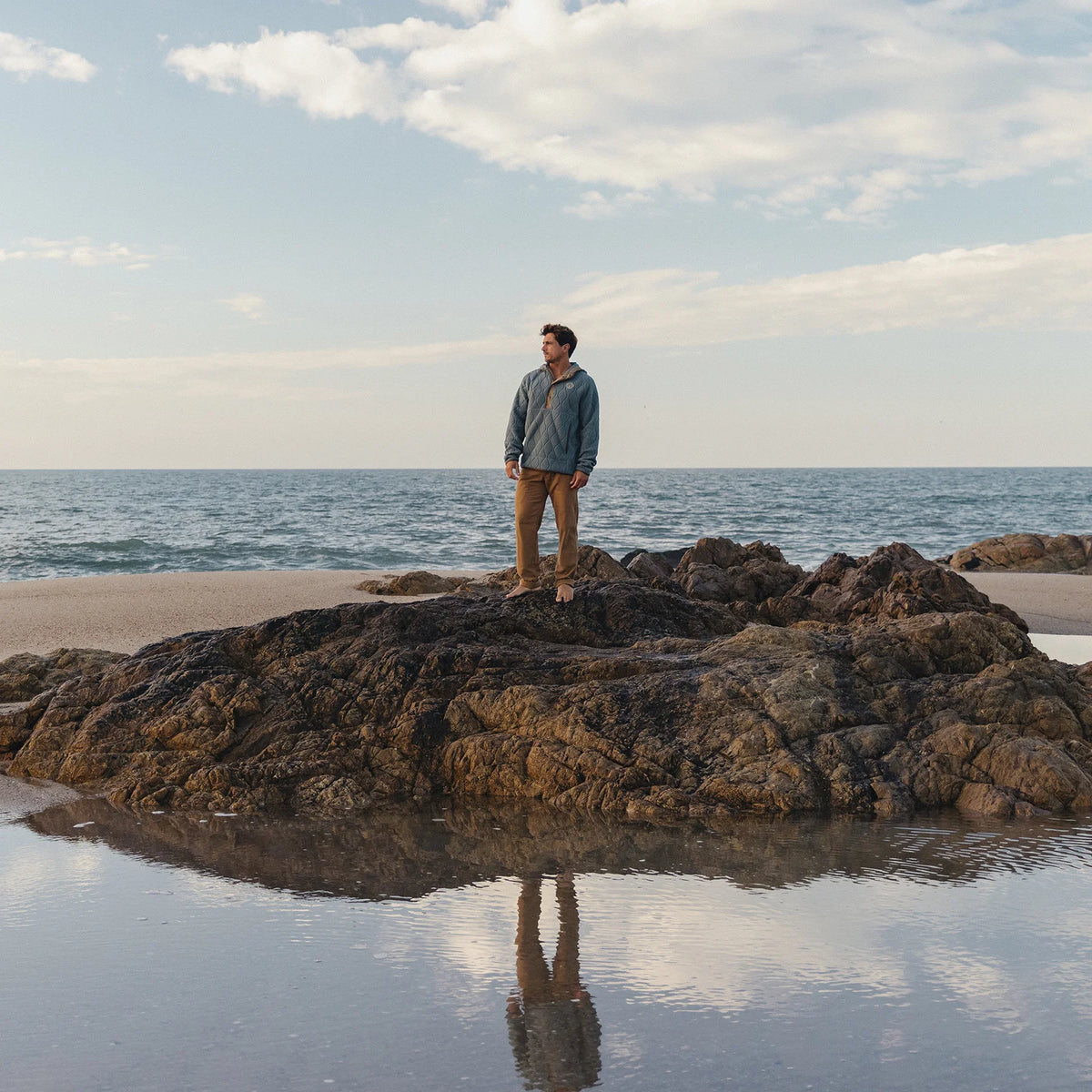 Chisos Hooded Pullover - Capillary Waves : Stormy Sea