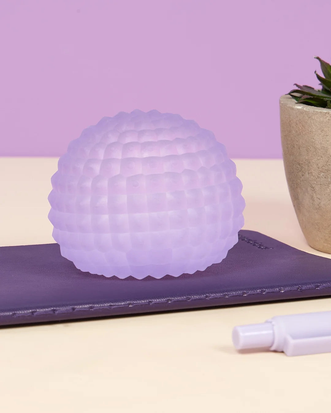 Gump Memory Gel Stress Ball - Surface - Scale (3 Per Household)